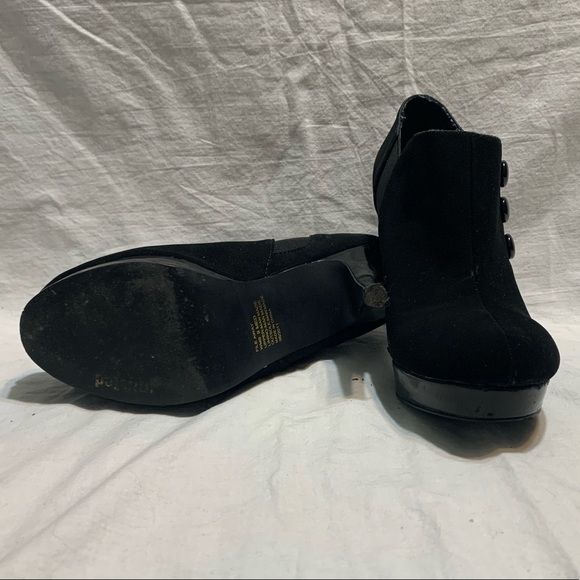 Heeled booties - Picture 2 of 8